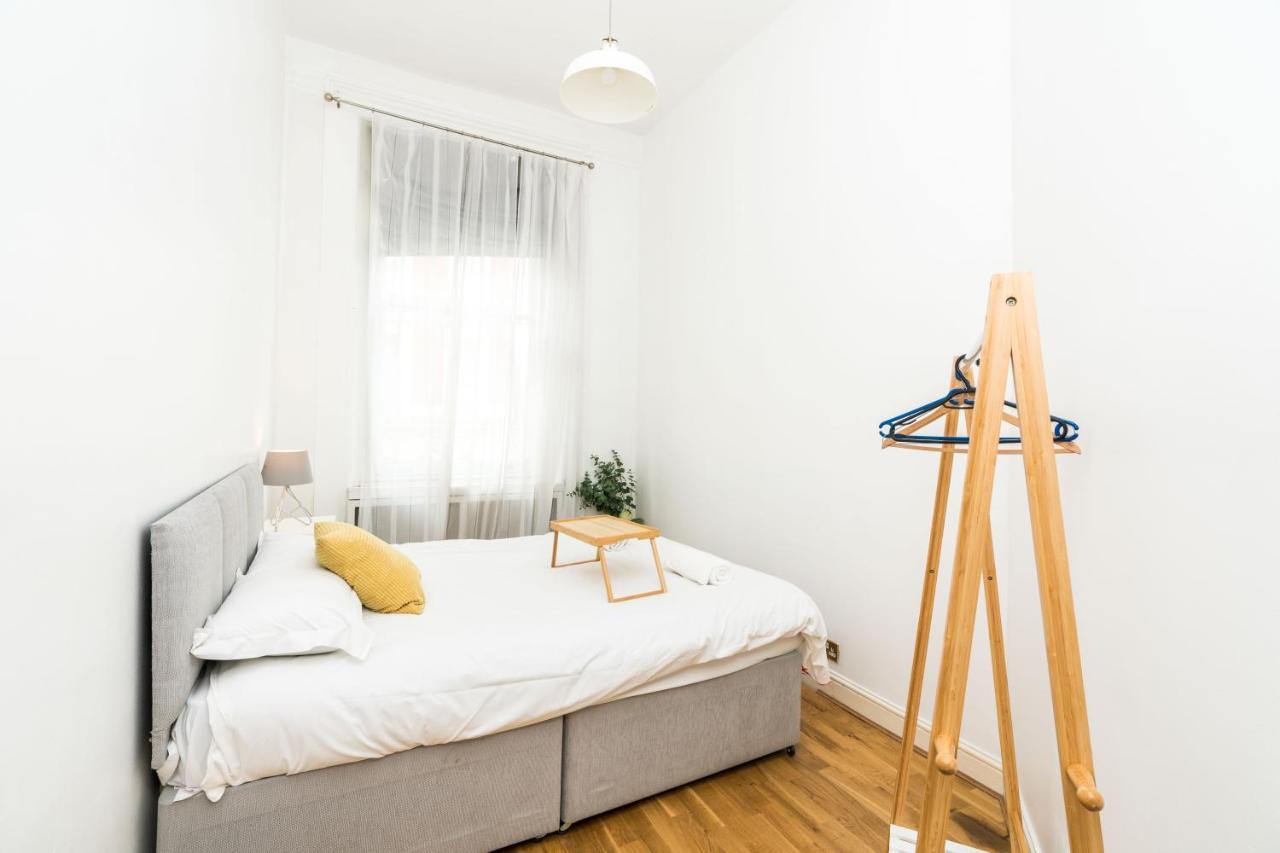 Spacious 2 Bedroom / Gloucester Road / Kensington Londra Exterior foto